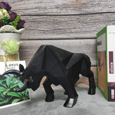 Polyresin Bull Figurine Home Decor, Abstract Sculptures, Originality Home Decoration Furnishing Animal Ornament, Geometric Surface Statues Home Decor Ornament